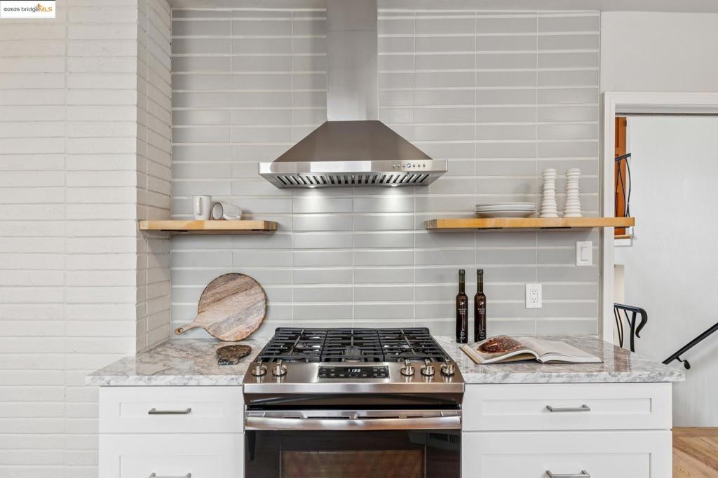 CROCKER HGHLANDS - Residential