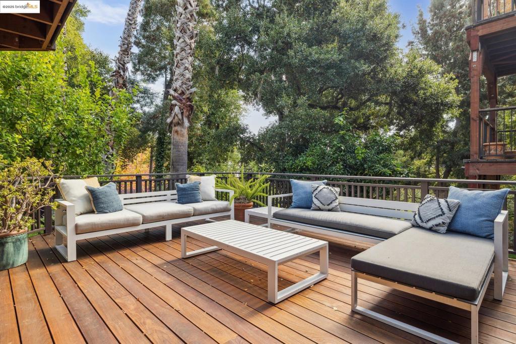 CROCKER HGHLANDS - Residential