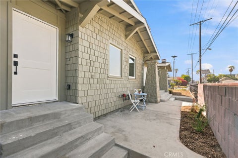 Photo of 577 West Ave 28, Cypress Park, CA 90065 (MLS # SR26208143)