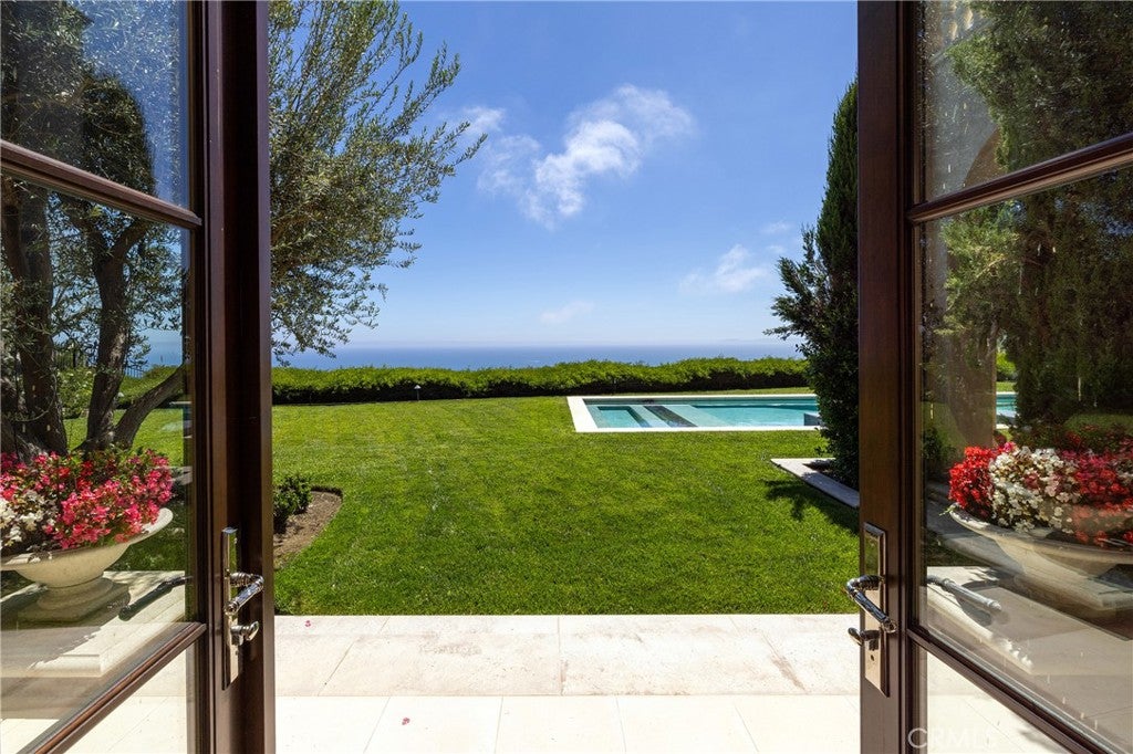 23 Pelican Vista, Newport Coast CA 92657 - Photo 16