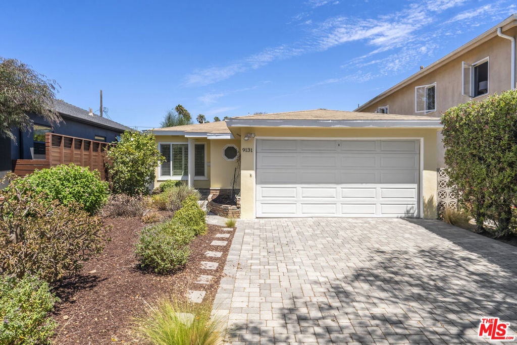 9131 Olin Street, Los Angeles CA 90034