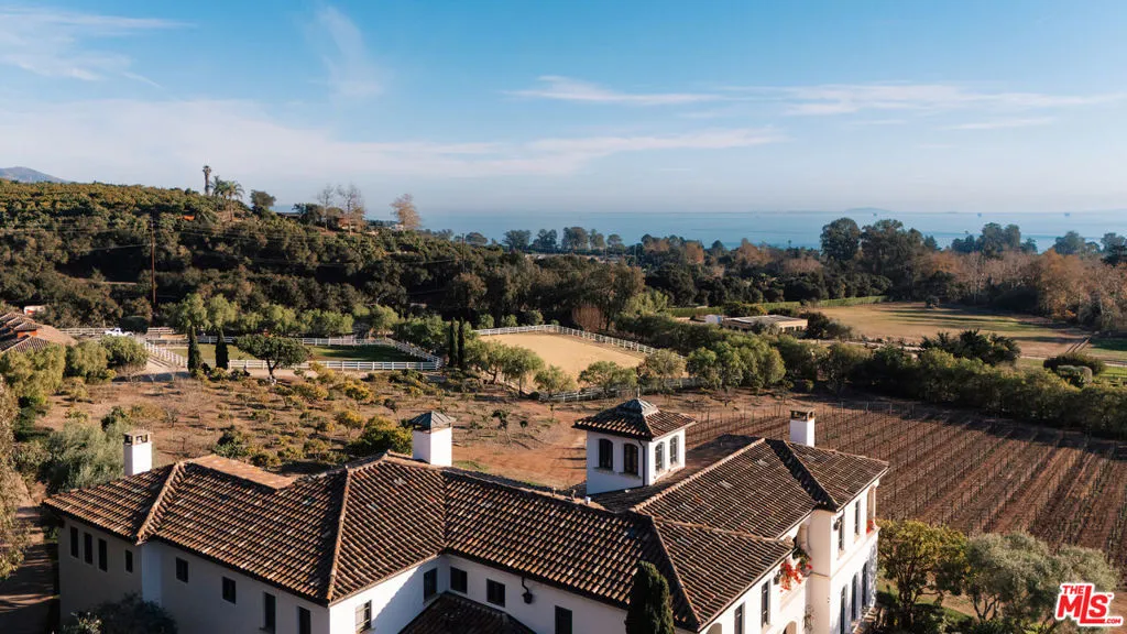 Carpinteria, California 93013, United States, 5 Bedrooms Bedrooms, ,10 BathroomsBathrooms,Residential,Active,254340