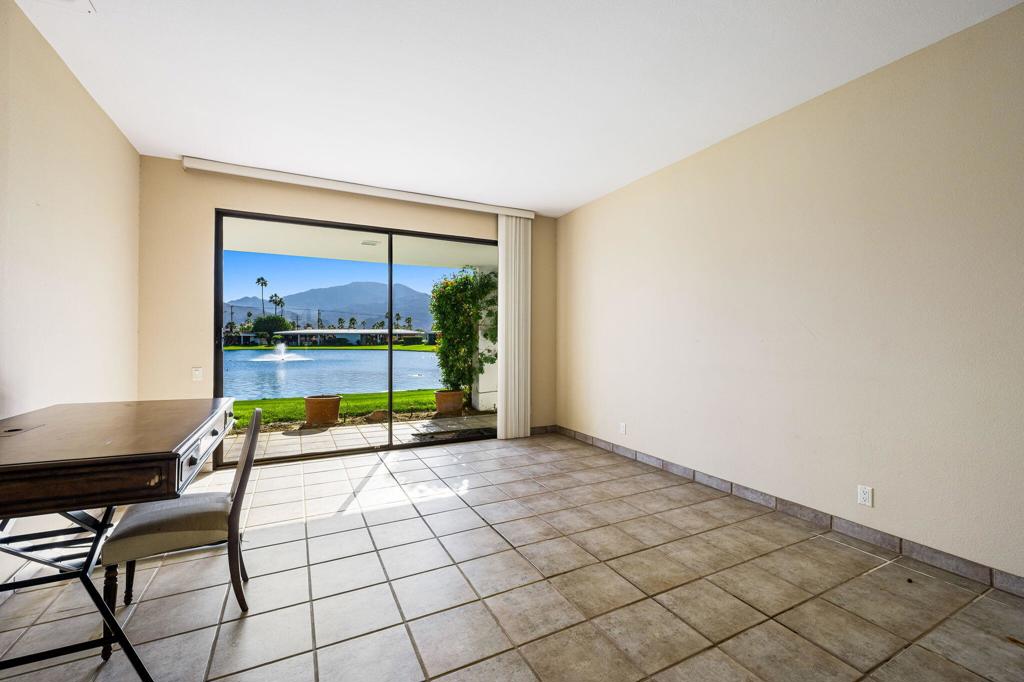 LQCC Lago La Quinta - Residential