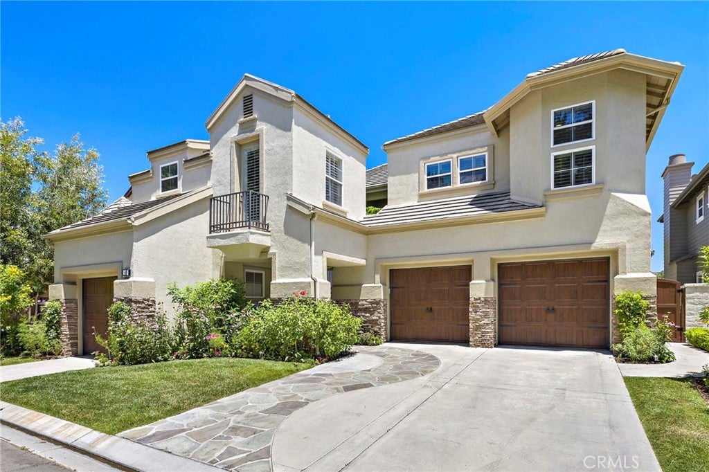 48 Downfield Way 48 Downfield Way