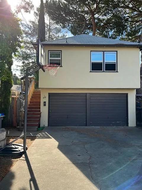 430 Franklin Street