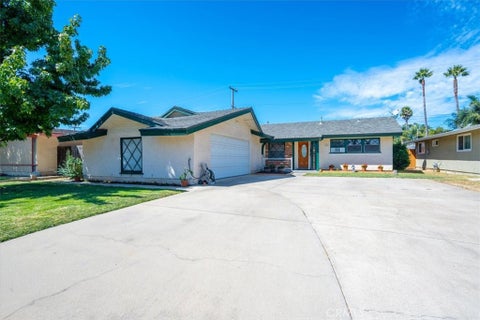 Photo of 525 N Poppy Street, Lompoc, CA 93436 (MLS # SC26198317)