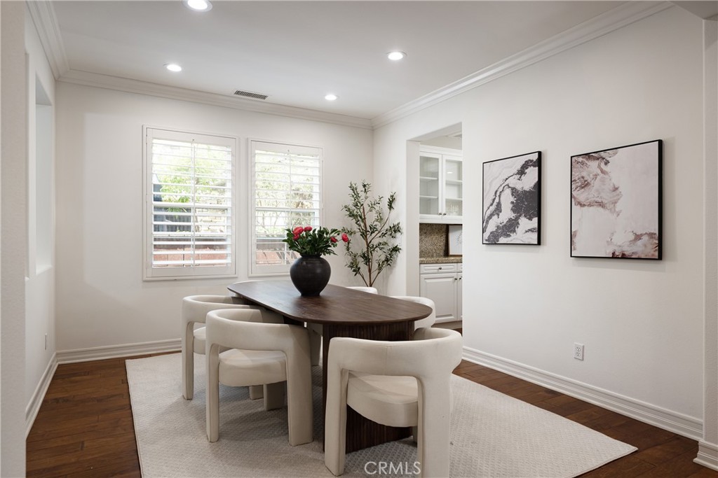 25 Hallcrest