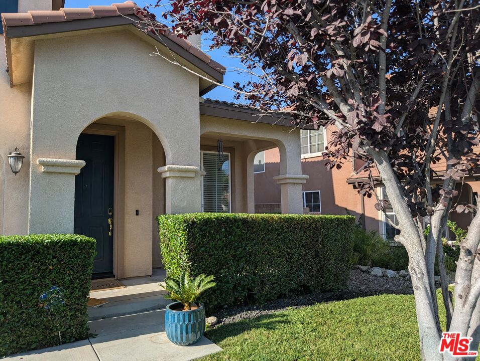3910 Obsidian Road