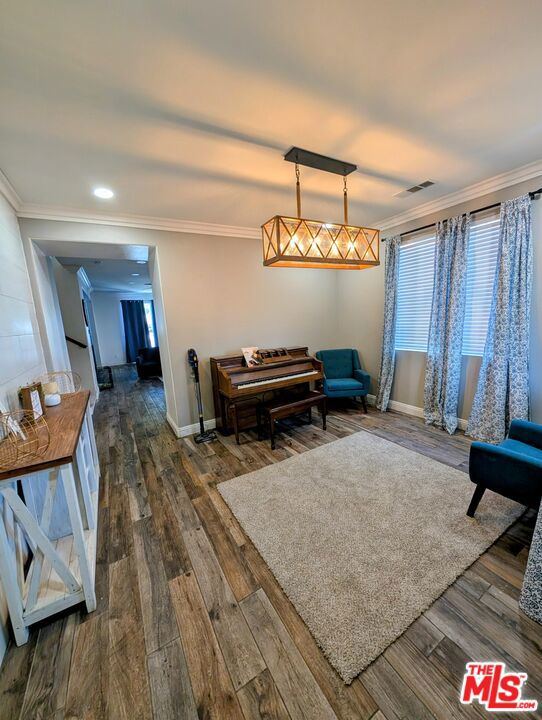 3910 Obsidian Road