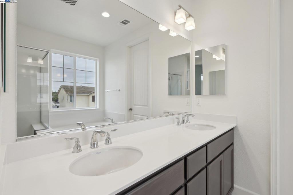 CENTRAL - Residential