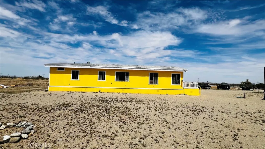 Phelan, California 92371, United States, 2 Bedrooms Bedrooms, ,2 BathroomsBathrooms,Residential,Active,117571