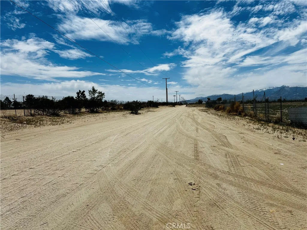 Phelan, California 92371, United States, 2 Bedrooms Bedrooms, ,2 BathroomsBathrooms,Residential,Active,117571