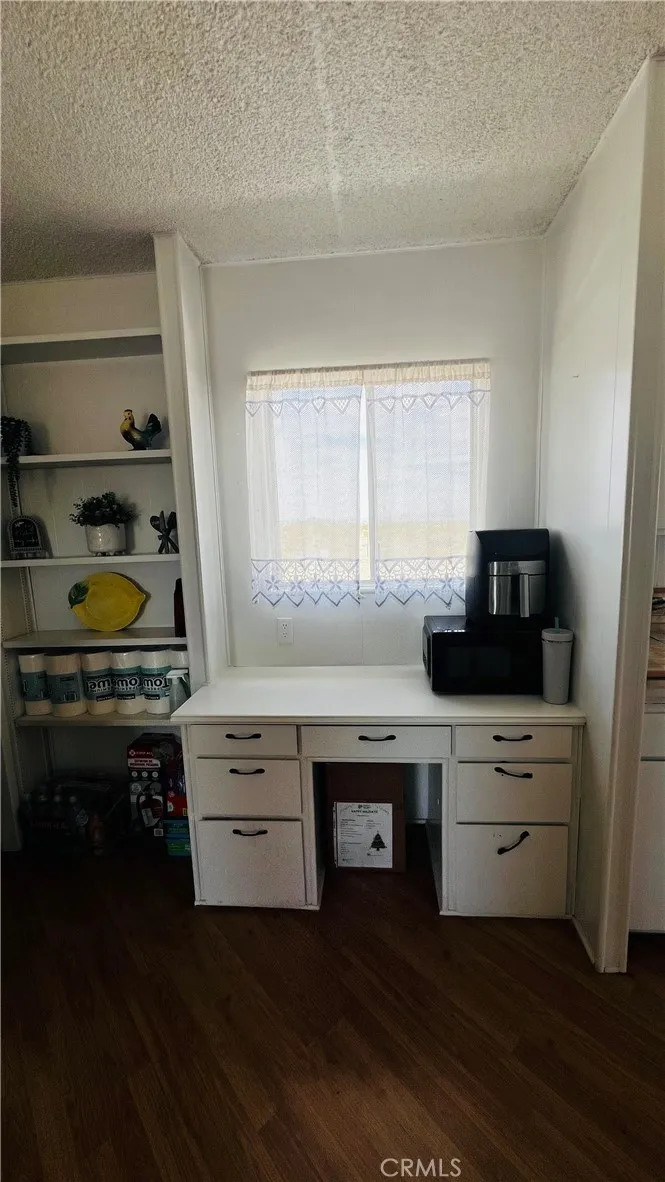 Phelan, California 92371, United States, 2 Bedrooms Bedrooms, ,2 BathroomsBathrooms,Residential,Active,117571