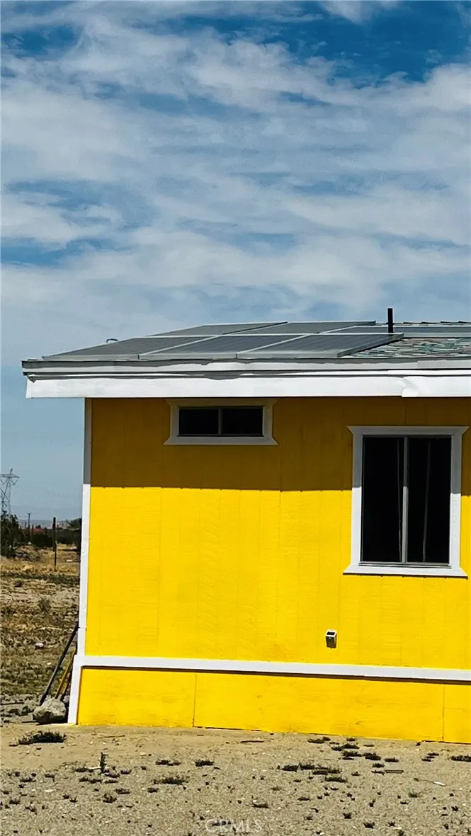 Phelan, California 92371, United States, 2 Bedrooms Bedrooms, ,2 BathroomsBathrooms,Residential,Active,117571