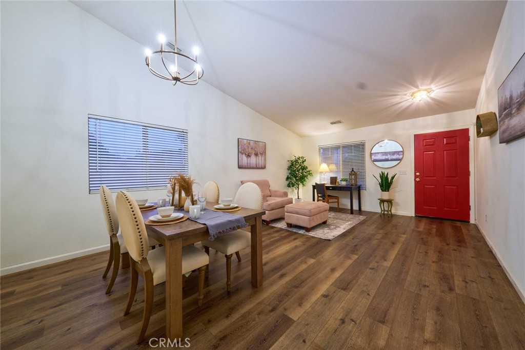 Properties 4 343 Silva Drive