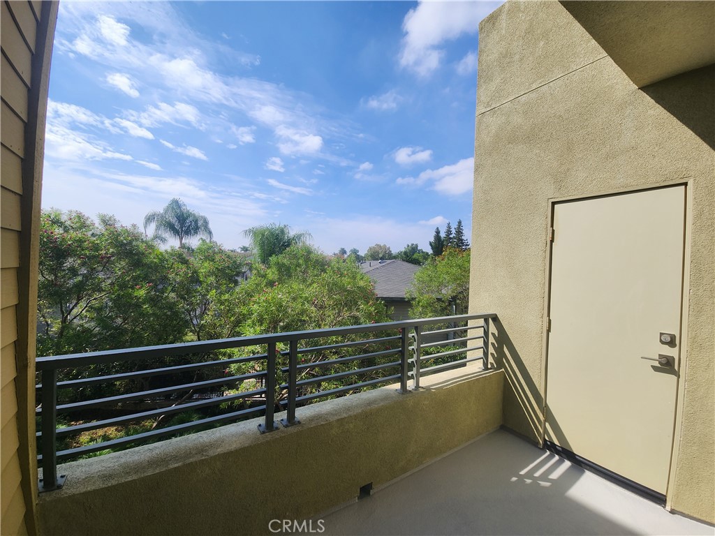 Trailview Townhomes - Residential Lease