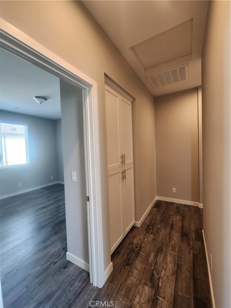 Trailview Townhomes - Residential Lease