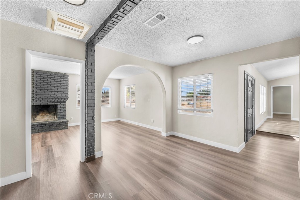 43028 45th Street W