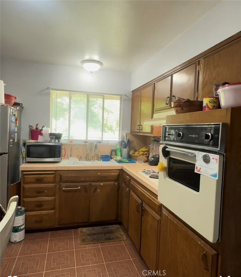 913 Cherry Hills Drive