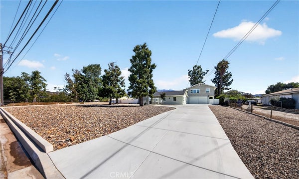12789 8TH ST, YUCAIPA, CA 92399 - Image 16c8a52083f975c424e95b0656478f4e/4147080138