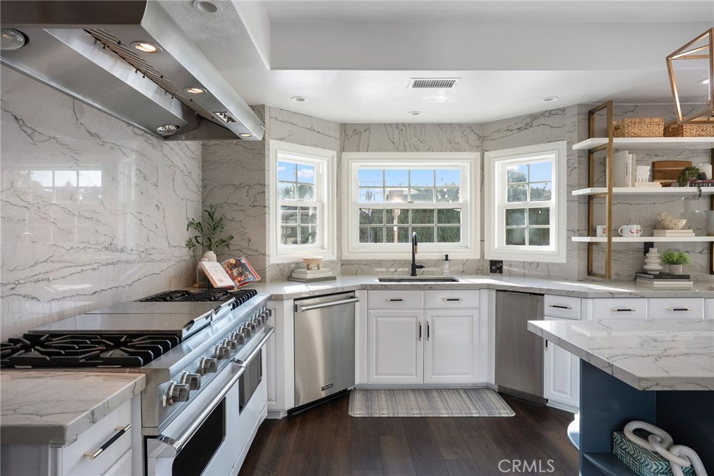 Harbor Hill (HARH) - Residential