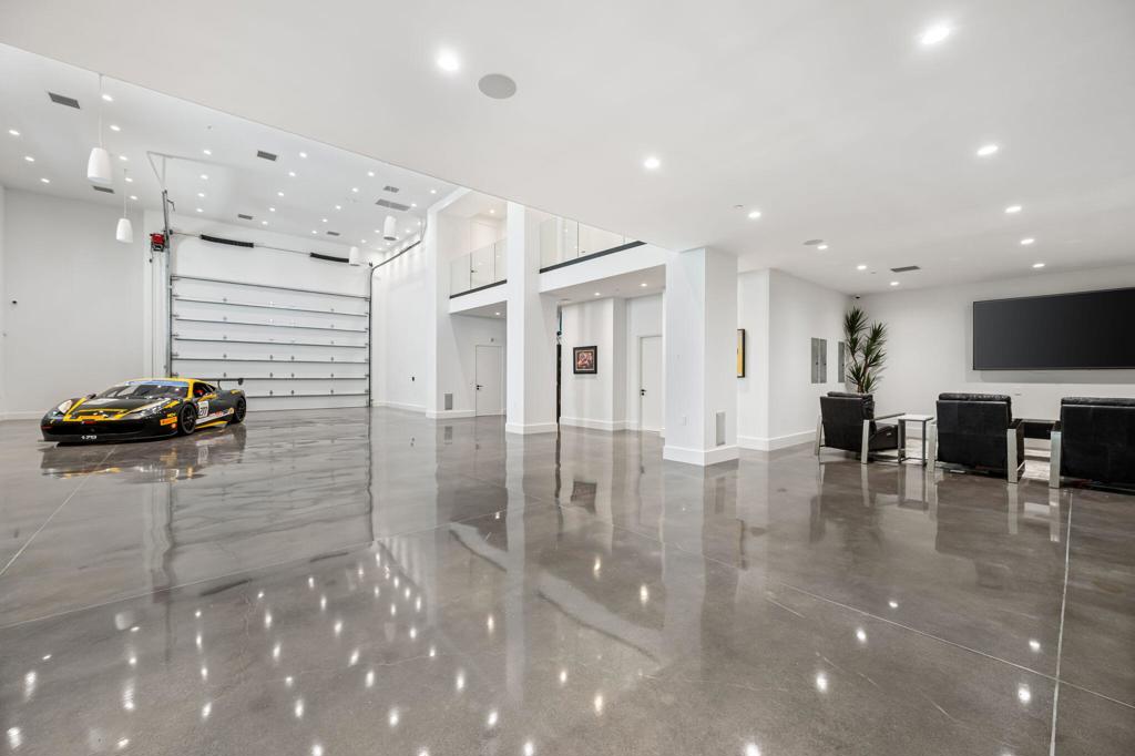 86804 Rogers Way