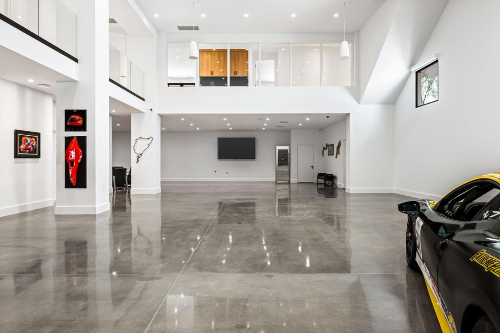 86804 Rogers Way
