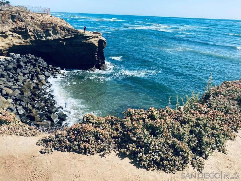 La Jolla - Residential Lease