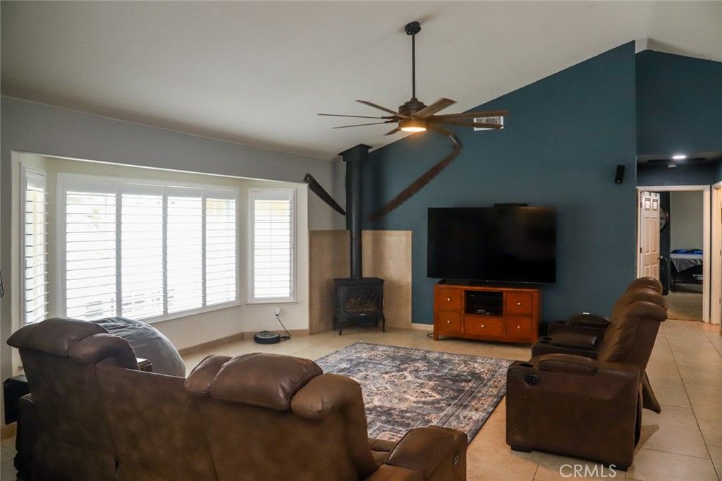 Photo of 33478 Spreading Oak Lane, Auberry, CA 93602 (MLS # FR26056008)