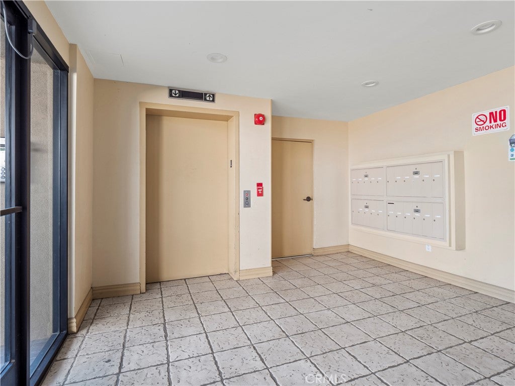 Photo of 4301 Fulton Avenue #303, Sherman Oaks, CA 91423 (MLS # SR26164585)