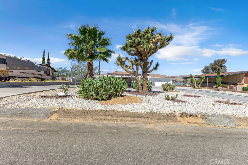 7120 La Habra