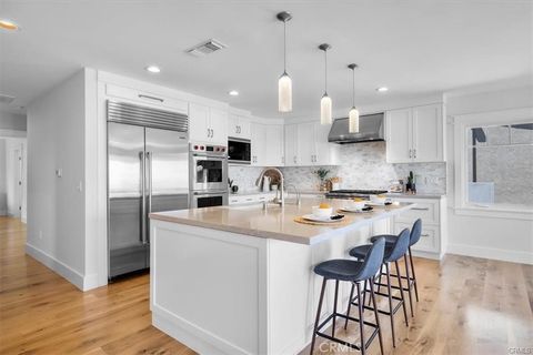 Tiny photo for 332 Calle Mayor, Redondo Beach, CA 90277 (MLS # SB25180617)