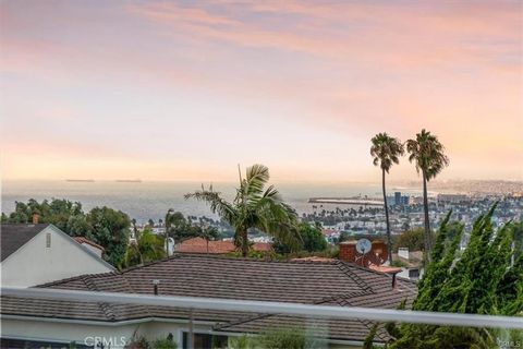 Tiny photo for 332 Calle Mayor, Redondo Beach, CA 90277 (MLS # SB25180617)