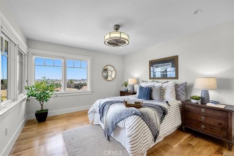 Tiny photo for 332 Calle Mayor, Redondo Beach, CA 90277 (MLS # SB25180617)