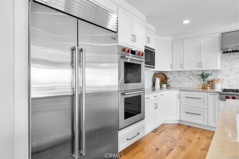 Tiny photo for 332 Calle Mayor, Redondo Beach, CA 90277 (MLS # SB25180617)