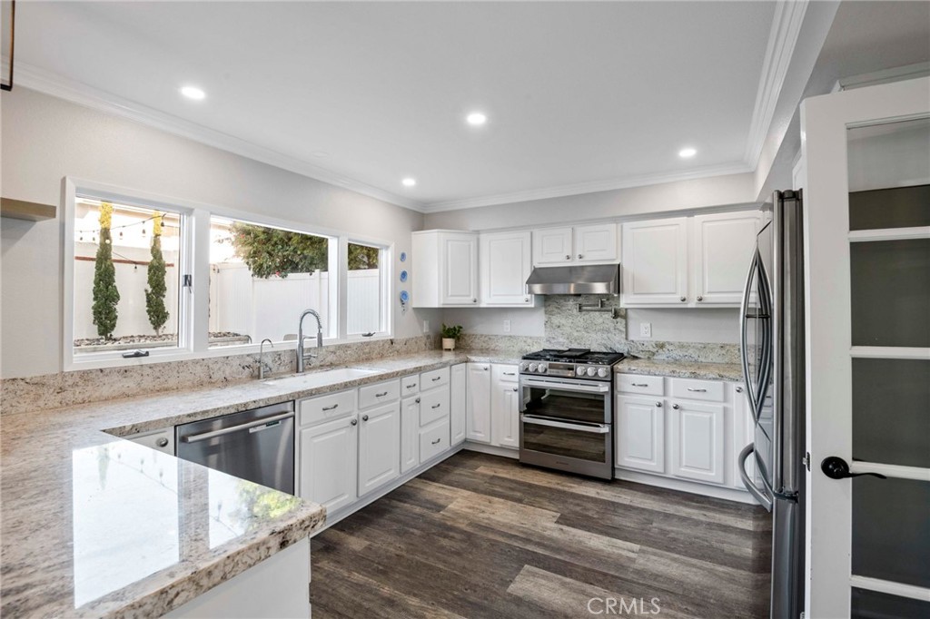 Dana D'Oro (DD) - Residential