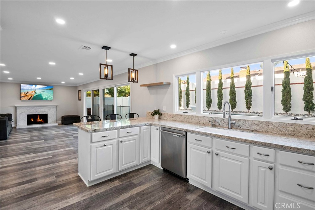 Dana D'Oro (DD) - Residential