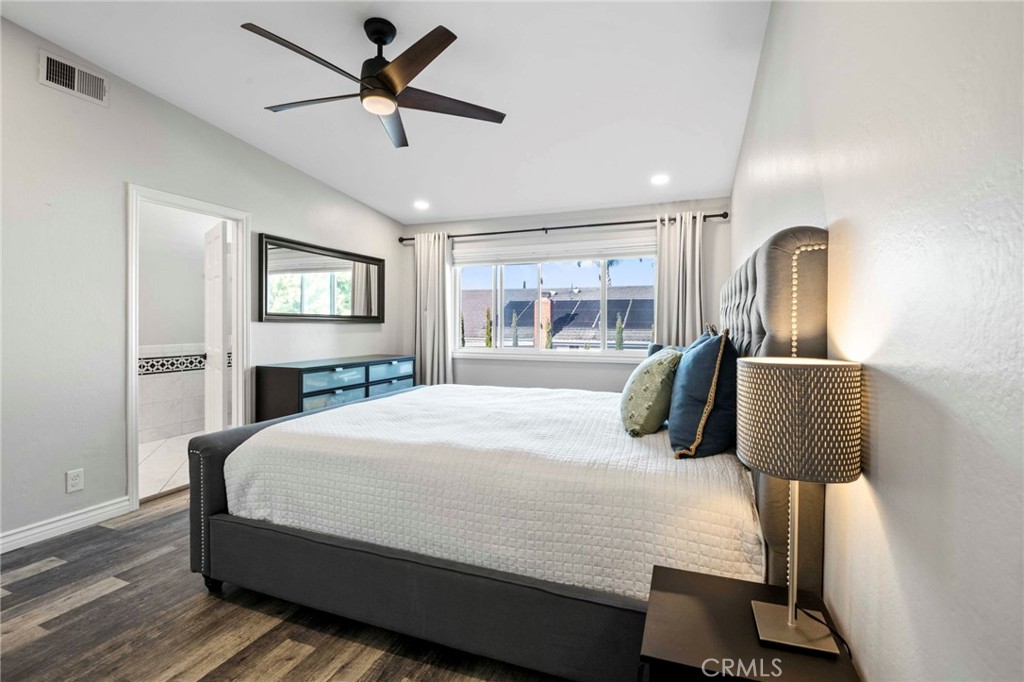 Dana D'Oro (DD) - Residential