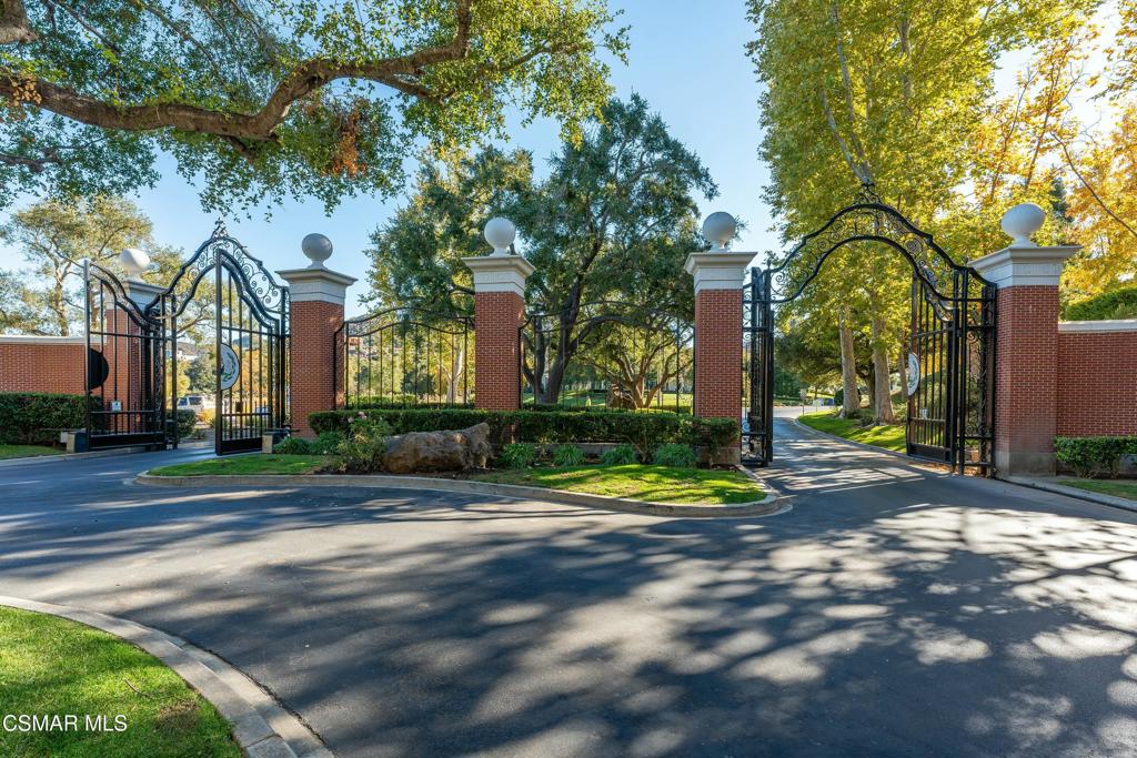 2431 Swanfield Court