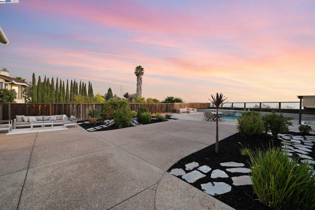 MISSION - Residential