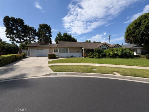 Photo of 2310 W Ramm DR, Anaheim, CA 92804 (MLS # NP26163302)