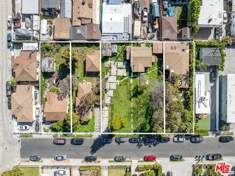 Photo of 5326 Smiley Drive, Los Angeles, CA 90016 (MLS # 26829999)