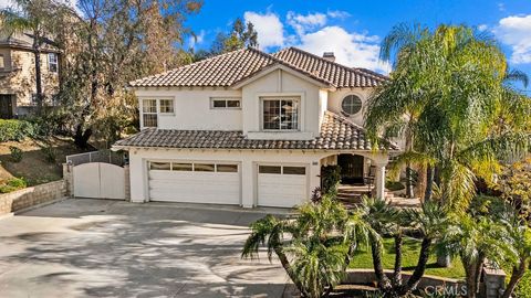 Photo of 32092 Weeping Willow St, Rancho Santa Margarita, CA 92679 (MLS # OC26053397)