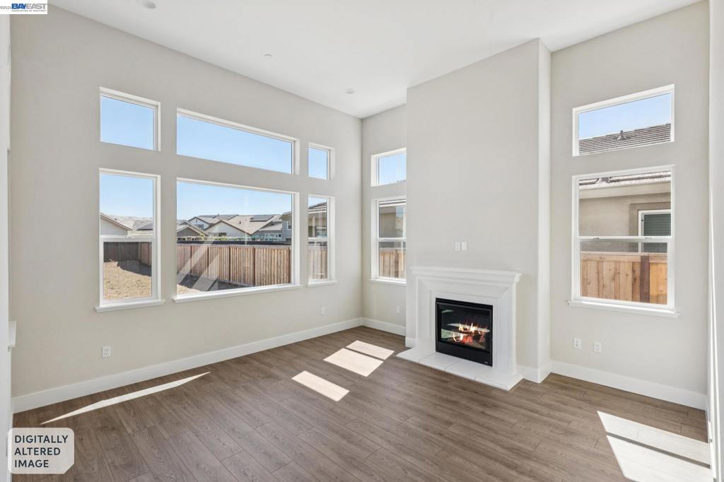 1528 Millennium Way