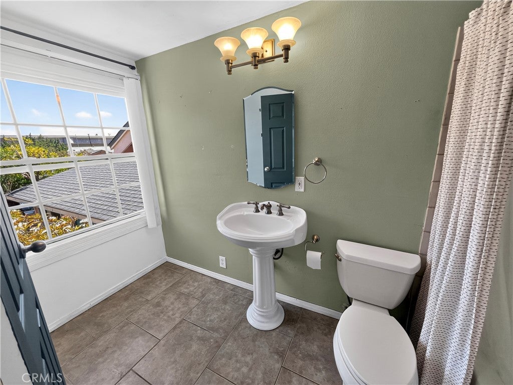 503 Traverse, Costa Mesa CA 92626 - Photo 20