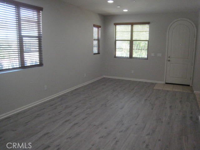 908 Grove Court