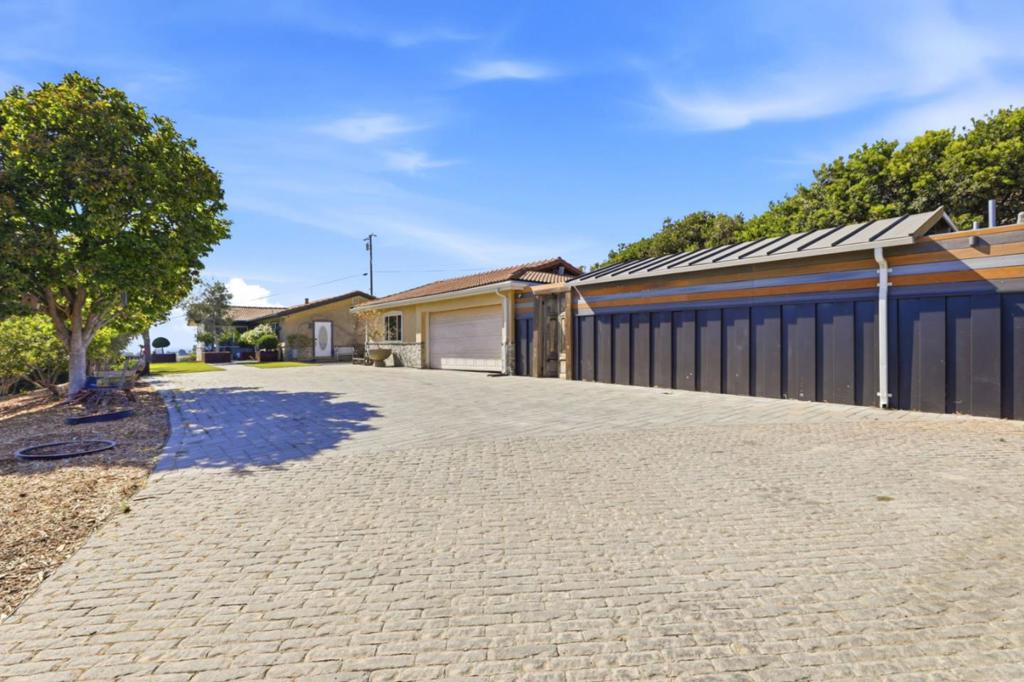 11437 Clayton Road