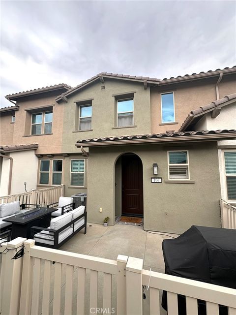 3942 106 Lavine Corona CA 92883