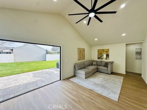 Photo of 1936 Roxanne Ave, Long Beach, CA 90815 (MLS # PW25261274)