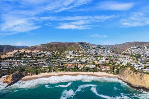 Tiny photo for 199 Emerald Bay, Laguna Beach, CA 92651 (MLS # LG25010352)